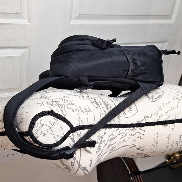 Camera Backpack - Picture 4 of 11